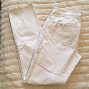 EUC Ann Taylor Modern Fit Jeans